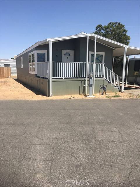 Apple Valley, CA 92308,22601 Bear Valley Rd #33