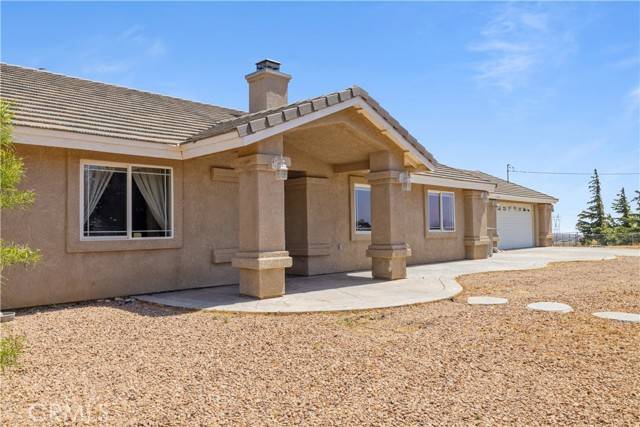 Phelan, CA 92371,8648 El Centro Road