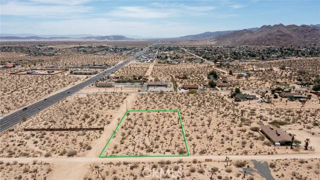 Joshua Tree, CA 92252,6563 Saddleback Road