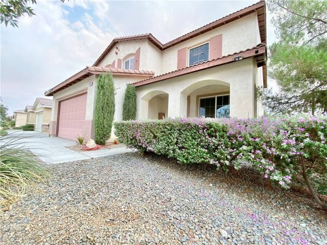 Adelanto, CA 92301,15841 Horizon Way