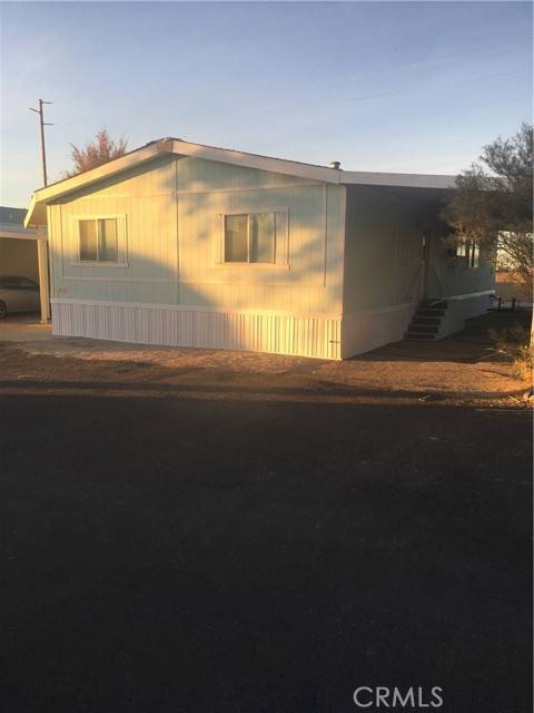 Apple Valley, CA 92308,22601 Bear Valley Road #68