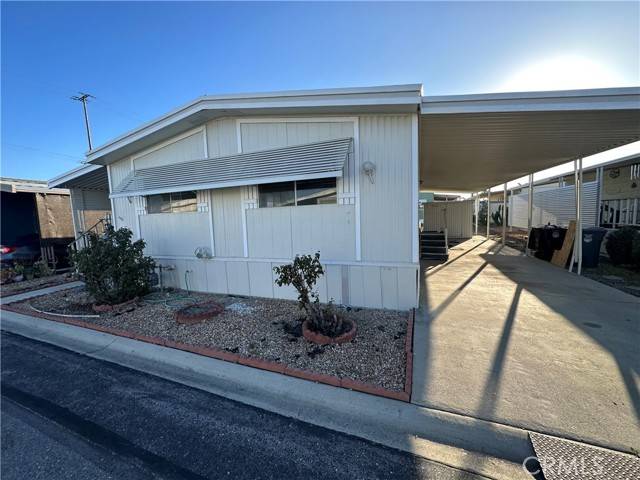 Hemet, CA 92545,1895 W Devonshire #20