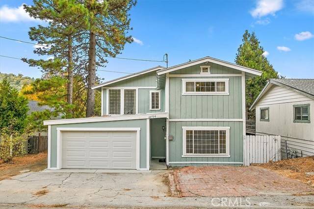 Crestline, CA 92325,22726 Laurel Lane