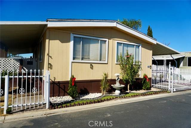 Riverside, CA 92509,3825 Crestmore Road #444