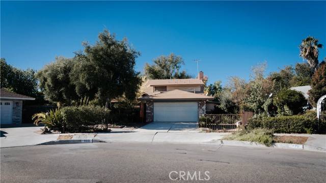 Colton, CA 92324,988 Carolyn Court