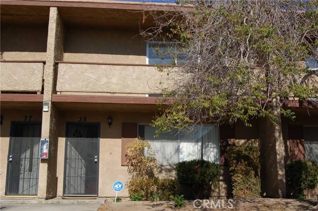 Victorville, CA 92395,14229 LA PAZ Drive #U38A