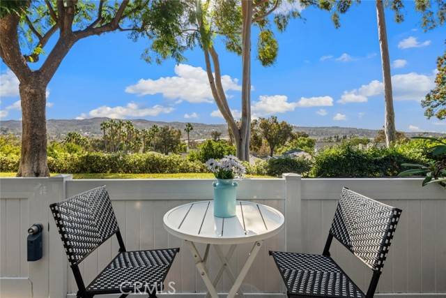 Yorba Linda, CA 92886,6466 Shady Lawn Drive #11