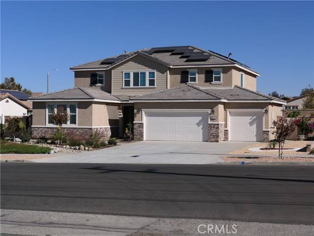 Corona, CA 92882,2623 Waterfall Lane