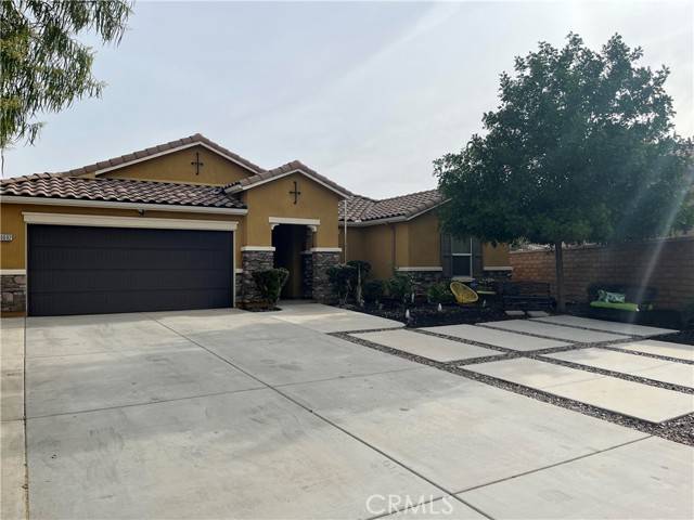 Riverside, CA 92507,20692 Pitchfork Drive