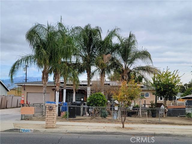 Hemet, CA 92543,880 S State Street