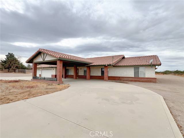 Oak Hills, CA 92344,9282 Verbena Road