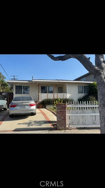 Los Angeles, CA 90045,5249 Thornburn Street