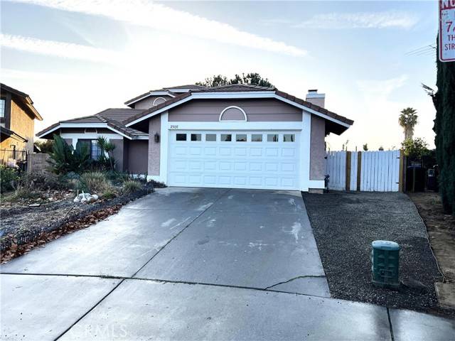 Moreno Valley, CA 92553,25137 Desert Willow Drive