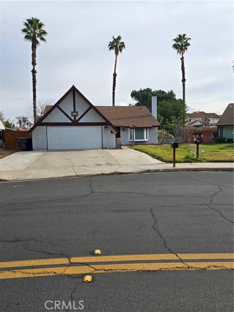 Riverside, CA 92503,9262 Agave Place