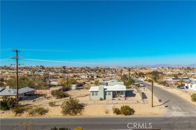 Twentynine Palms, CA 92277,73542 Joshua Drive