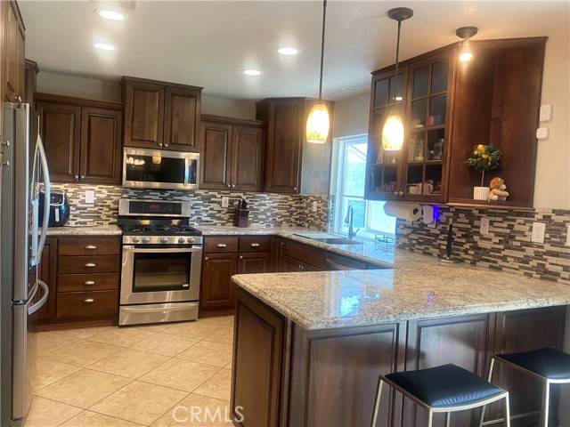 San Jacinto, CA 92583,1814 Carrera Drive