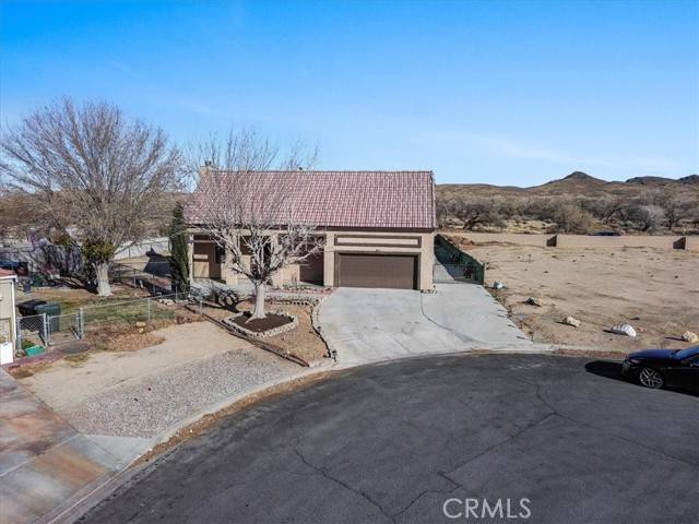 Helendale, CA 92342,15080 Birdie Lane