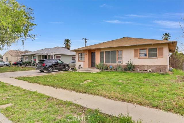 San Bernardino, CA 92404,557 E Trenton Street