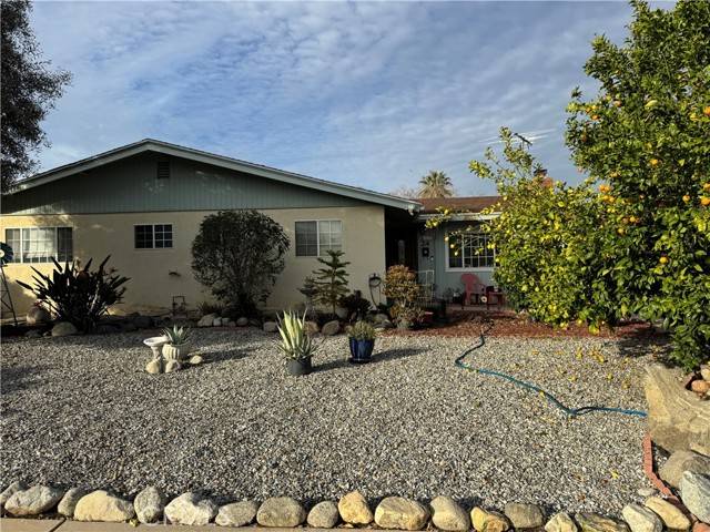 Redlands, CA 92373,24 S Ash Street