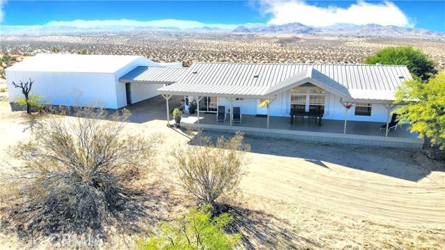 Landers, CA 92285,406 Rainbow Road