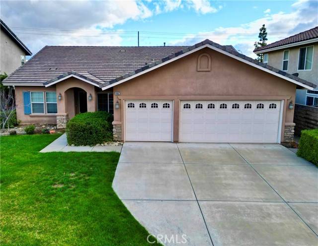 Fontana, CA 92336,14987 Pepperdine Drive