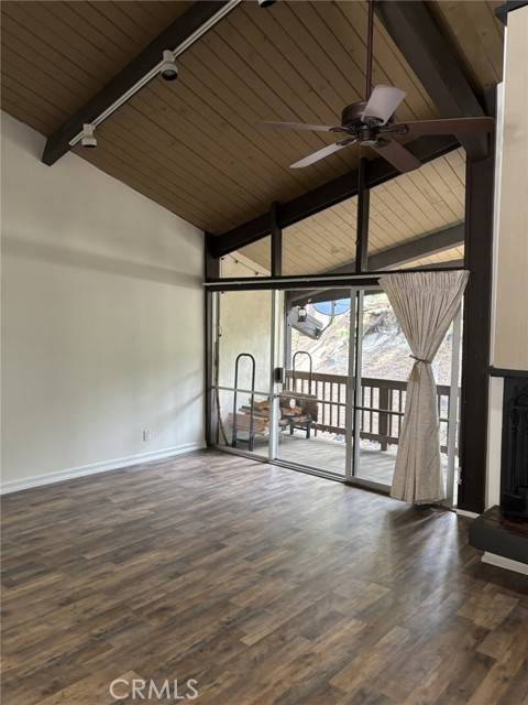 Twin Peaks, CA 92391,872 Sierra Vista Drive