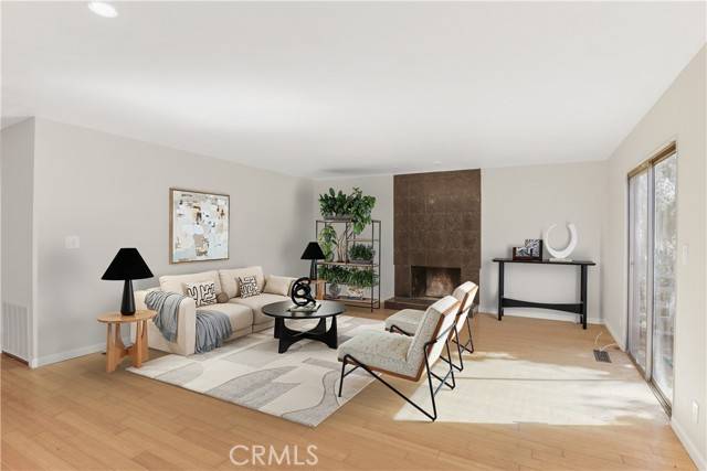 Oakland, CA 94605,9214 Golf Links Road