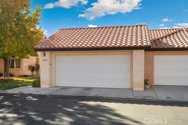 Apple Valley, CA 92308,11530 Oak Street