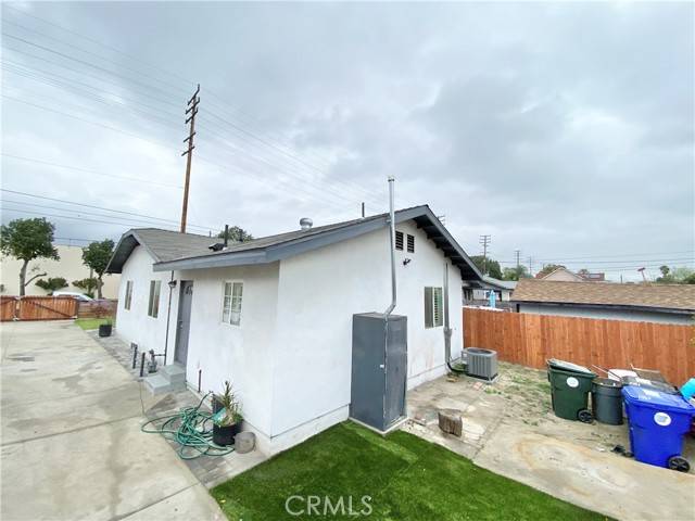 San Bernardino, CA 92410,1087 W Rialto Avenue