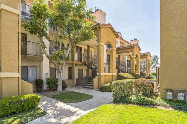 Corona, CA 92879,520 Treeline Drive #213