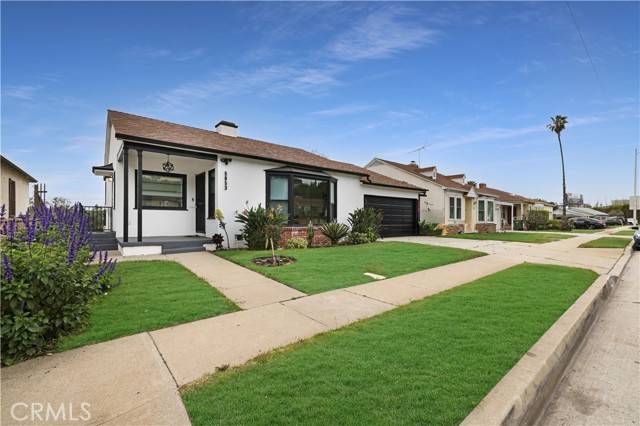 Los Angeles, CA 90056,5853 S La Brea Avenue