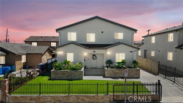 Los Angeles, CA 90061,152 W 111th Place