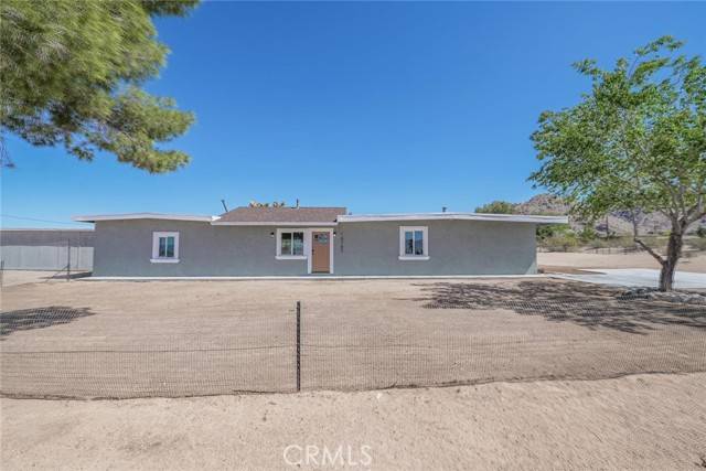 Apple Valley, CA 92307,16762 Century Plant Road