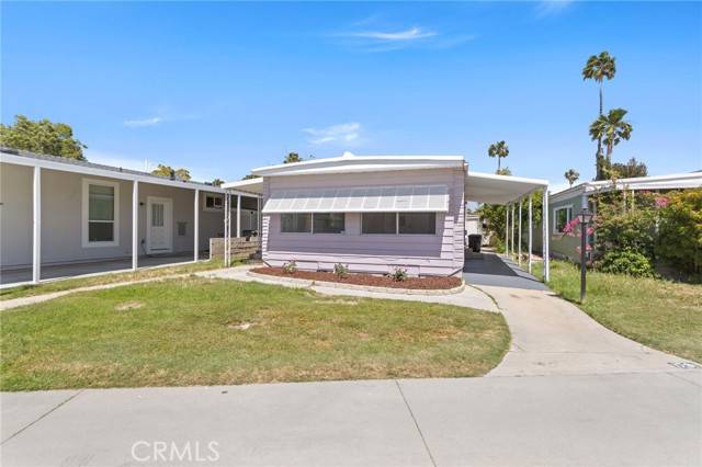 Eastvale, CA 91752,5800 Hamner Avenue #178