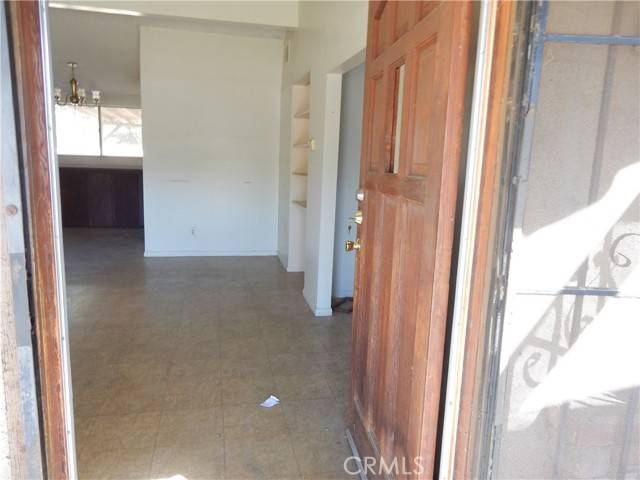 Jurupa Valley, CA 92509,3250 Apple Avenue