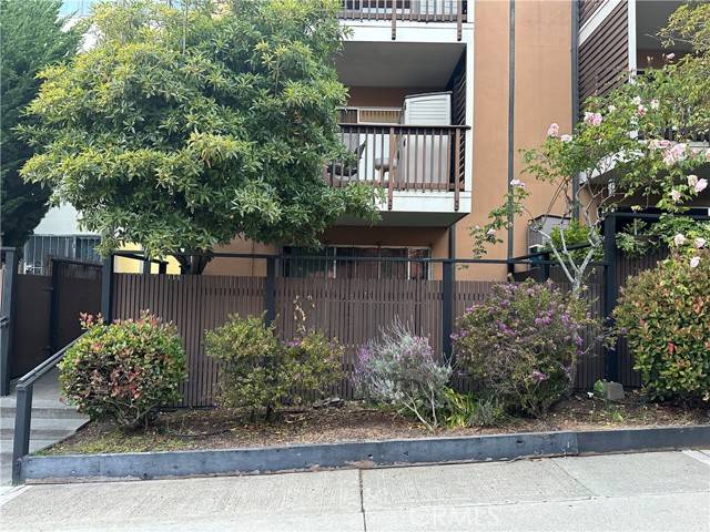 San Francisco, CA 94115,75 Western Shore Lane #1