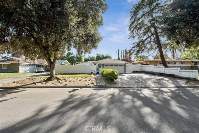 Riverside, CA 92504,5226 Old Mill Road Road