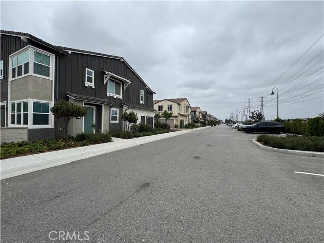 Ontario, CA 91761,3641 E Moonlight Street #51