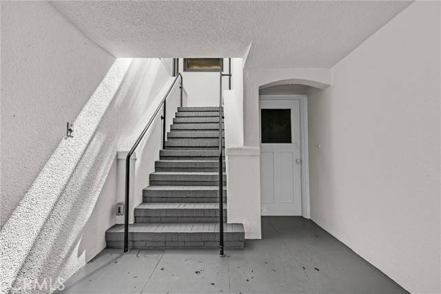 San Francisco, CA 94121,874 41st Avenue