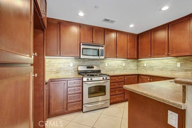 Rancho Cucamonga, CA 91739,12366 Hollyhock Drive #2