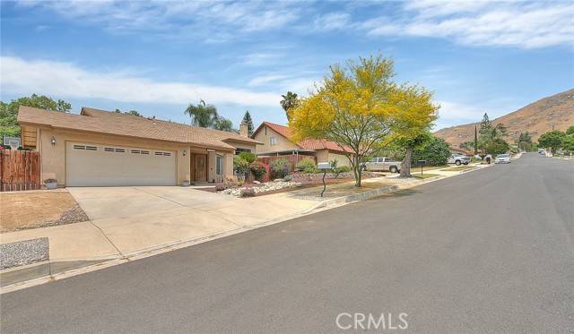 Grand Terrace, CA 92313,22784 Wren Street