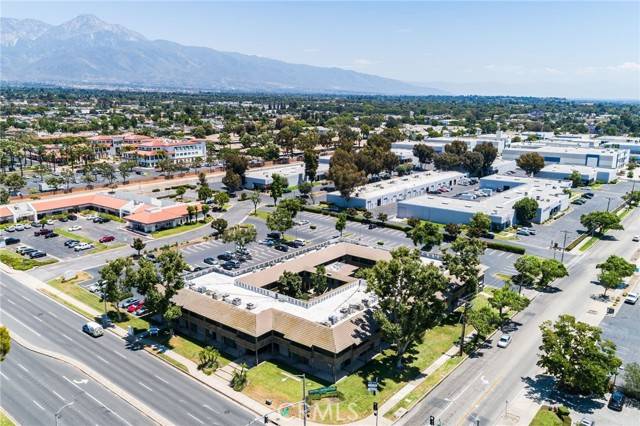 Upland, CA 91786,222 N Mountain Avenue