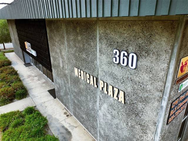 Upland, CA 91786,360 E 7th Street