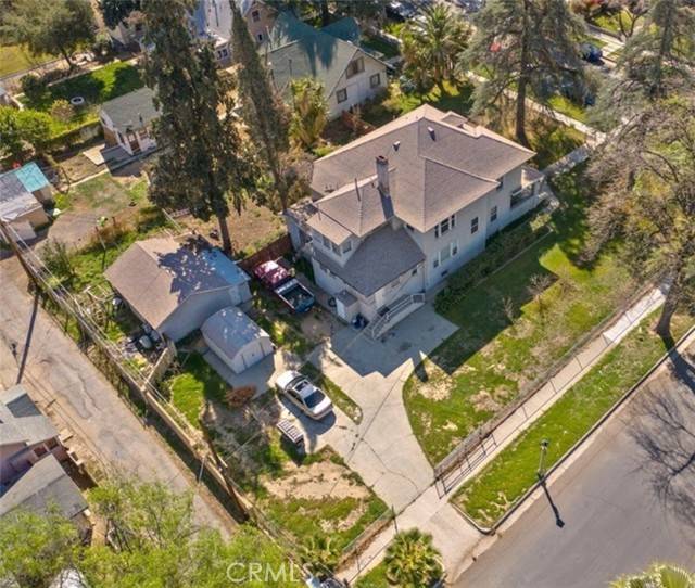 Riverside, CA 92501,3987 4th Street