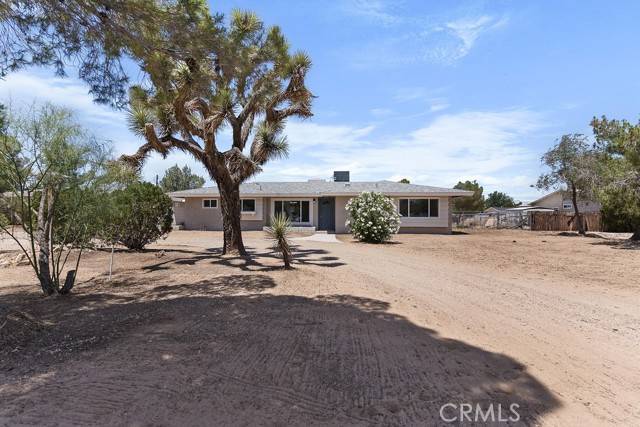 Apple Valley, CA 92308,13640 Kiowa Road
