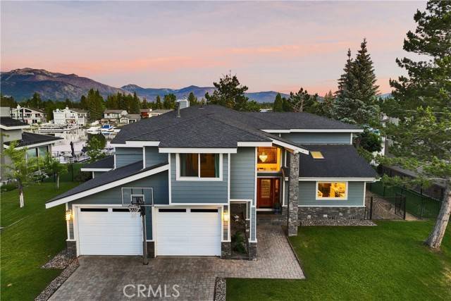 South Lake Tahoe, CA 96150,276 Beach Drive
