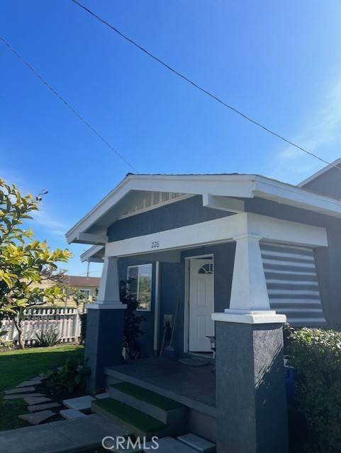 Santa Ana, CA 92707,226 E Edinger Avenue