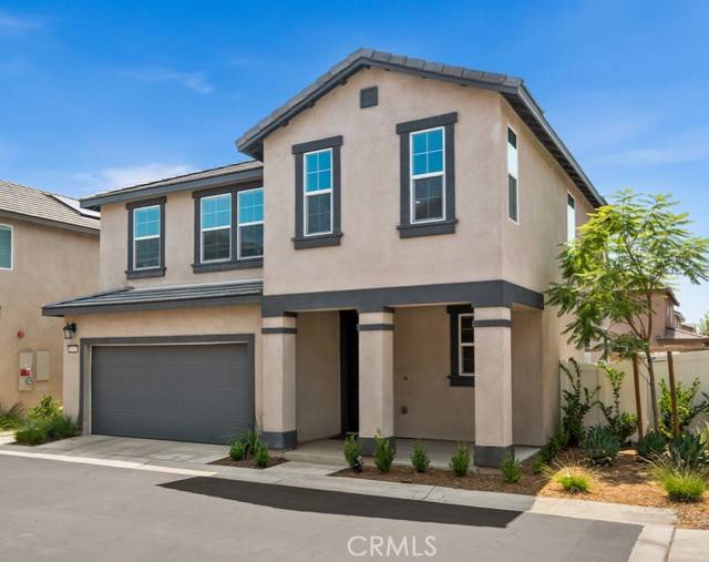 Rialto, CA 92377,2502 Gunner Ridge Way