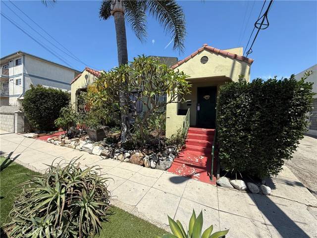San Pedro (los Angeles), CA 90731,620 W 8th Street