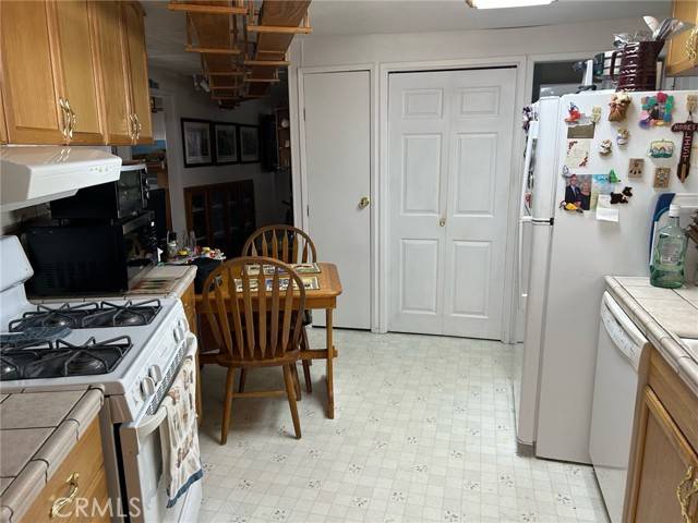 Canyon Country (santa Clarita), CA 90351,16274 VASQUEZ CANYON RD #45